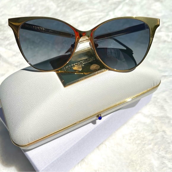 NEW, Boucheron Paris Gold Sunglasses - Picture 2 of 15